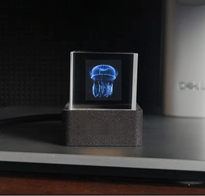 HoloCube Pro: Holographic Photo Display, Smart Weather Station, and Digital Clock with GIF Animations